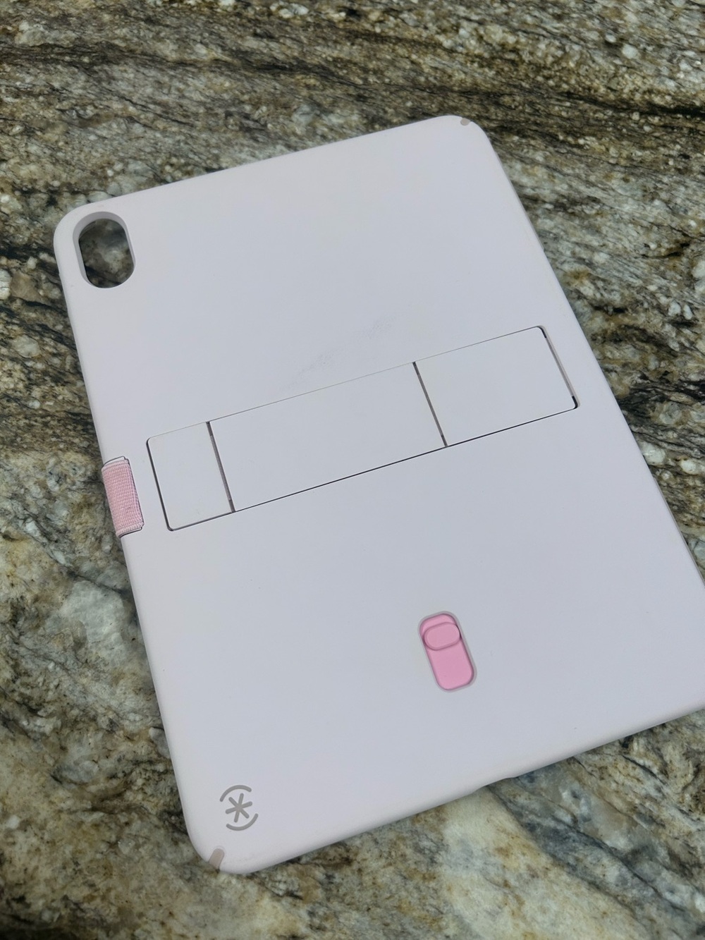 Speck Standyshell Case with Kickstand for Apple iPad 10.9”. (10th Gen)